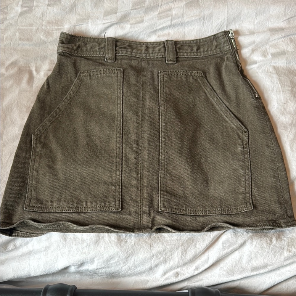 Wilfred Free Aritzia Penske Cotton stretch multi pocket cargo skirt